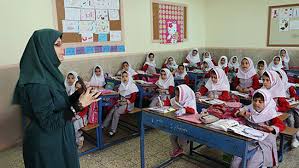 نگاهی به وضعیت معیشتی معلمان