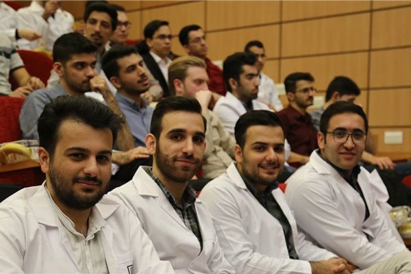 نتایج «نقل و انتقال دانشجویان شاهد و ایثارگر» علوم پزشکی اعلام شد 
