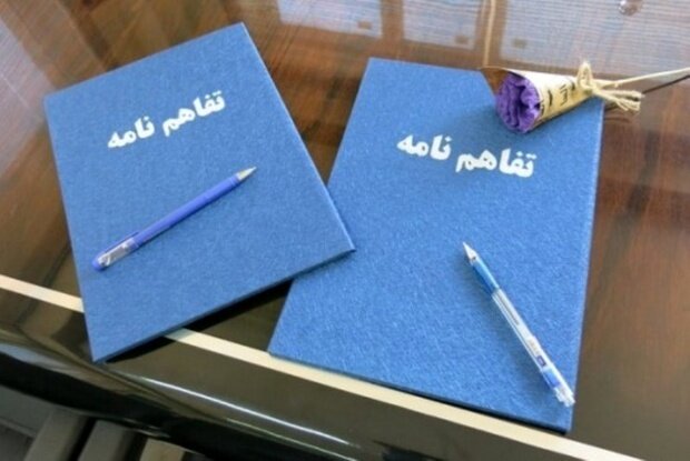  گسترش همکاری دانشگاه آزاد با مرکز تحقیقات کامپیوتری علوم اسلامی