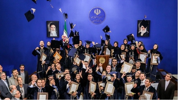مهلت ثبت‌نام در جشنواره دانشجوی نمونه تا ۶ آبان‌ماه تمدید شد 