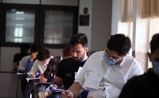 آغاز ثبت‌نام تکمیل ظرفیت آزمون دستیاری فوق تخصصی پزشکی ۱۴۰۱ 